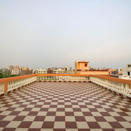 Hotel Mahal Калькутта Экстерьер фото
